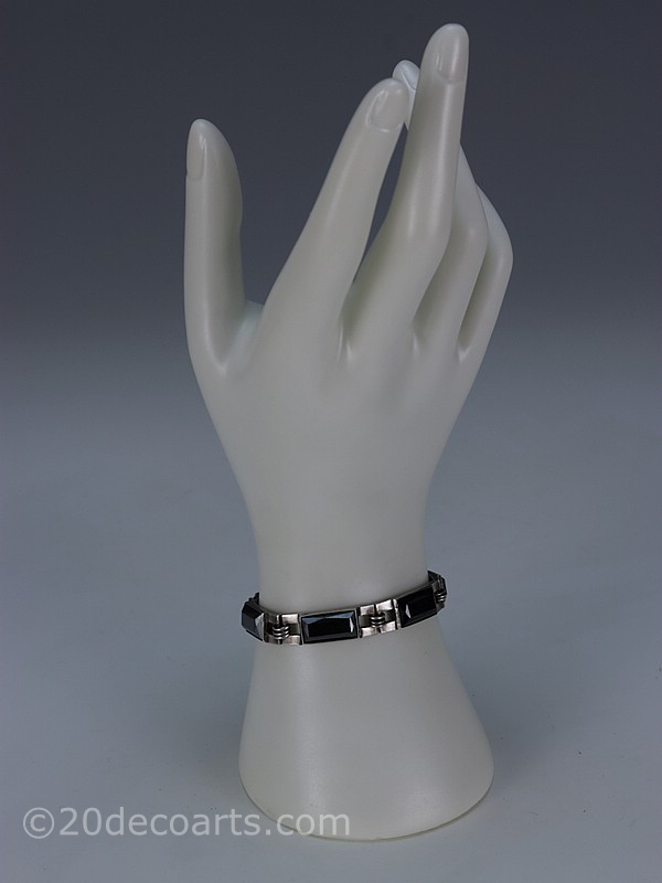  An Art Deco silver and hematite bracelet.