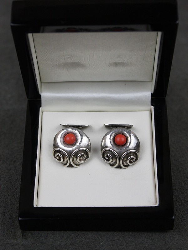  20th Century Decorative Arts |Art Deco hammered silver dome and coral cufflinks,   Germany circa 1930