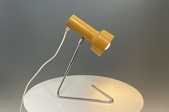 ☑️ 1970s adjustable table lamp