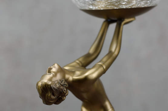 ☑️ art deco figure lamp authentic spelter