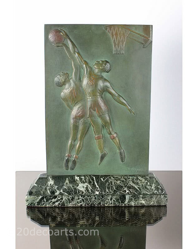  20th Century Decorative Arts |A rare Art Deco bronze baskeball plaque