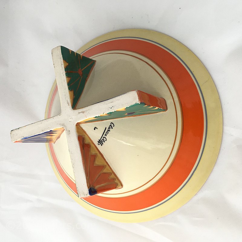 Clarice Cliff Design Conical Bowl in the Umbrellas and Rain pattern, made in a limited edition by Midwinter c 1985 