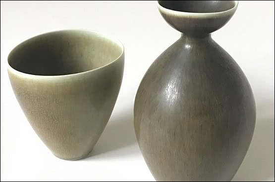 ☑️ 20th Century Decorative Arts |Per Linnemann Schmidt Hares Fur glaze vases for Palshus Denmark 
c1960 