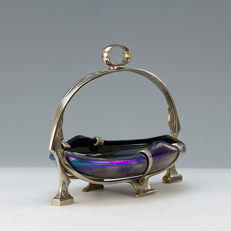 Kralik Art Nouveau Glass Bowl, Bohemi