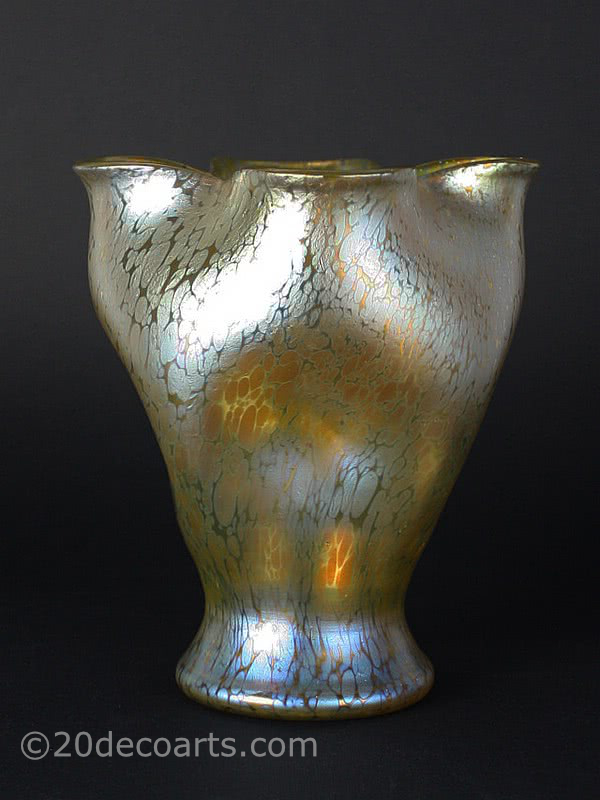  20th Century Decorative Arts |Loetz / Lötz Art Nouveau  Candia Papillon Glass Vase, Bohemia