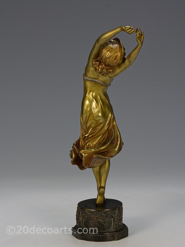  Claire Colinet - Art Deco bronze figurine  "Juggler" circa 1925