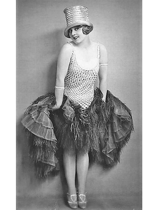 Austrian actress and dancer Elsie Altmann - Josef Lorenzl 1920s art deco bronze figure for sale