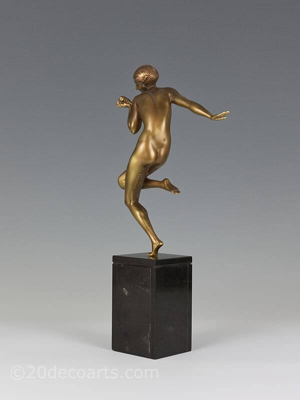  20th Century Decorative Arts |Art Deco Bronze Figure -  Gauthier 1925