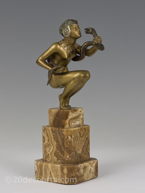 Cleopatra, An Art Deco bronze figurine