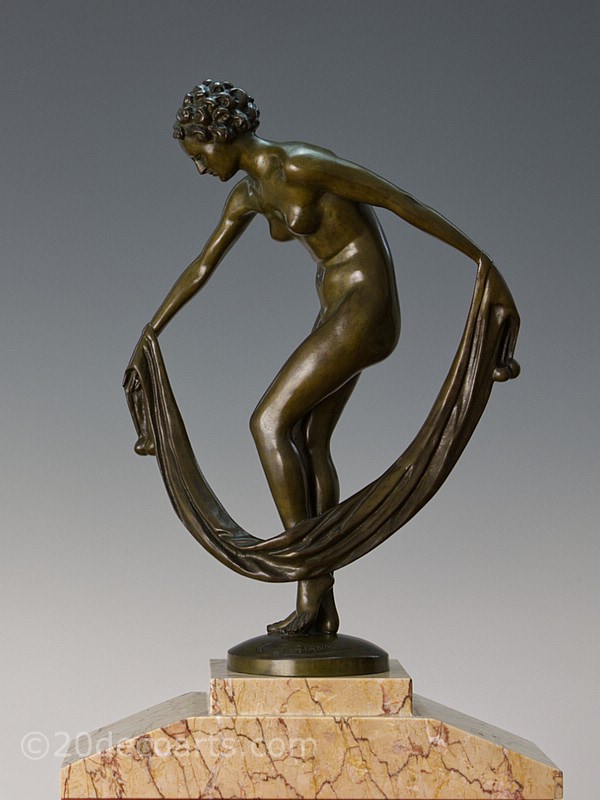 Leonildo Giannoni Chapelier art deco statue 1930s bronze
