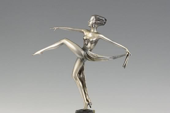 ☑️ 20th Century Decorative Arts |Art Deco Adolph Bronze figurine For Sale