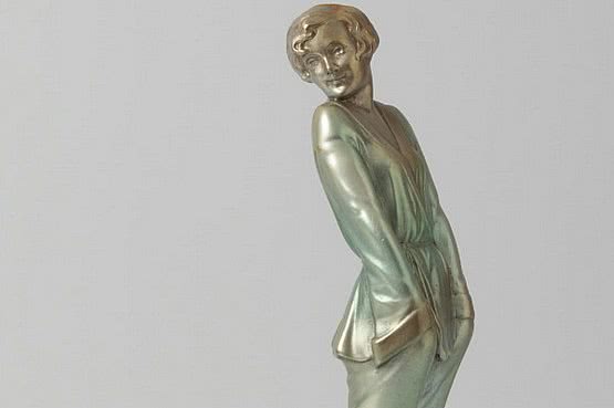 ☑️ art deco bronze pyjama girl Josef Lorenzl sculpture 