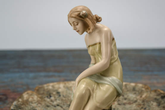 ☑️ wahliss art nouveau figure