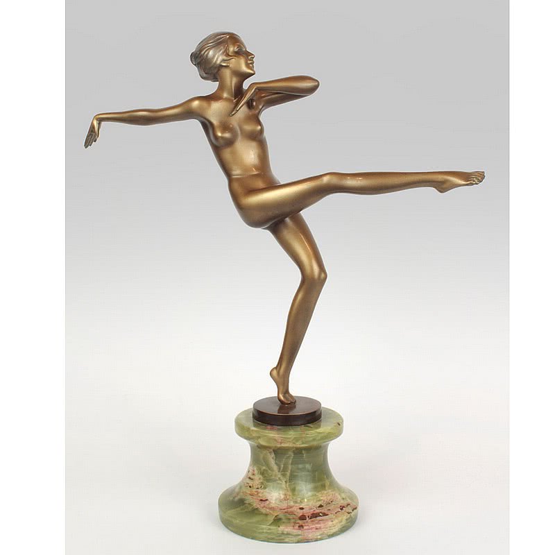  20th Century Decorative Arts |A beautiful large Art Deco Austrian bronze figure by Josef Lorenzl, circa 1930,