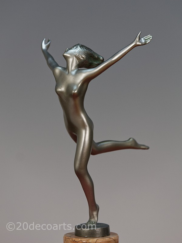  20th Century Decorative Arts |Josef Lorenzl - An Art Deco bronze figure