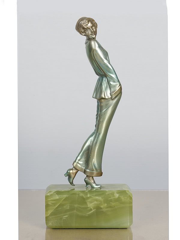  20th Century Decorative Arts |Josef Lorenzl pyjama girl Art Deco bronze  figure photo 1