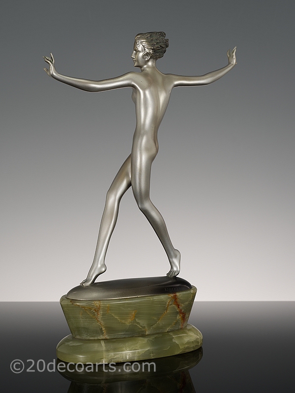  Josef Lorenzl - An Art Deco bronze figure Lorenzl Lorenzi